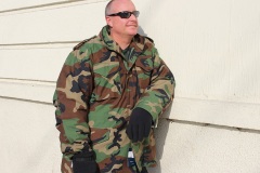 CLOTHING_SURPLUS_STORE_LA0124345766512343580657