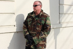 CLOTHING_SURPLUS_STORE_LA012434576652343490666