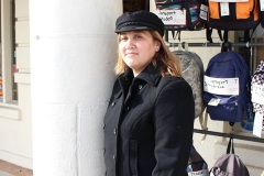CLOTHING_SURPLUS_STORE_LA0124345766535356800